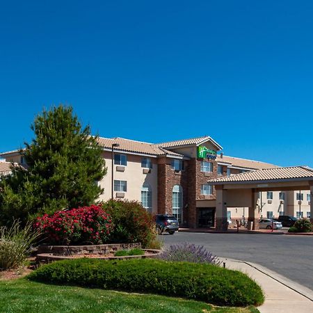 Holiday Inn Express Hotel & Suites Farmington By Ihg Exteriör bild