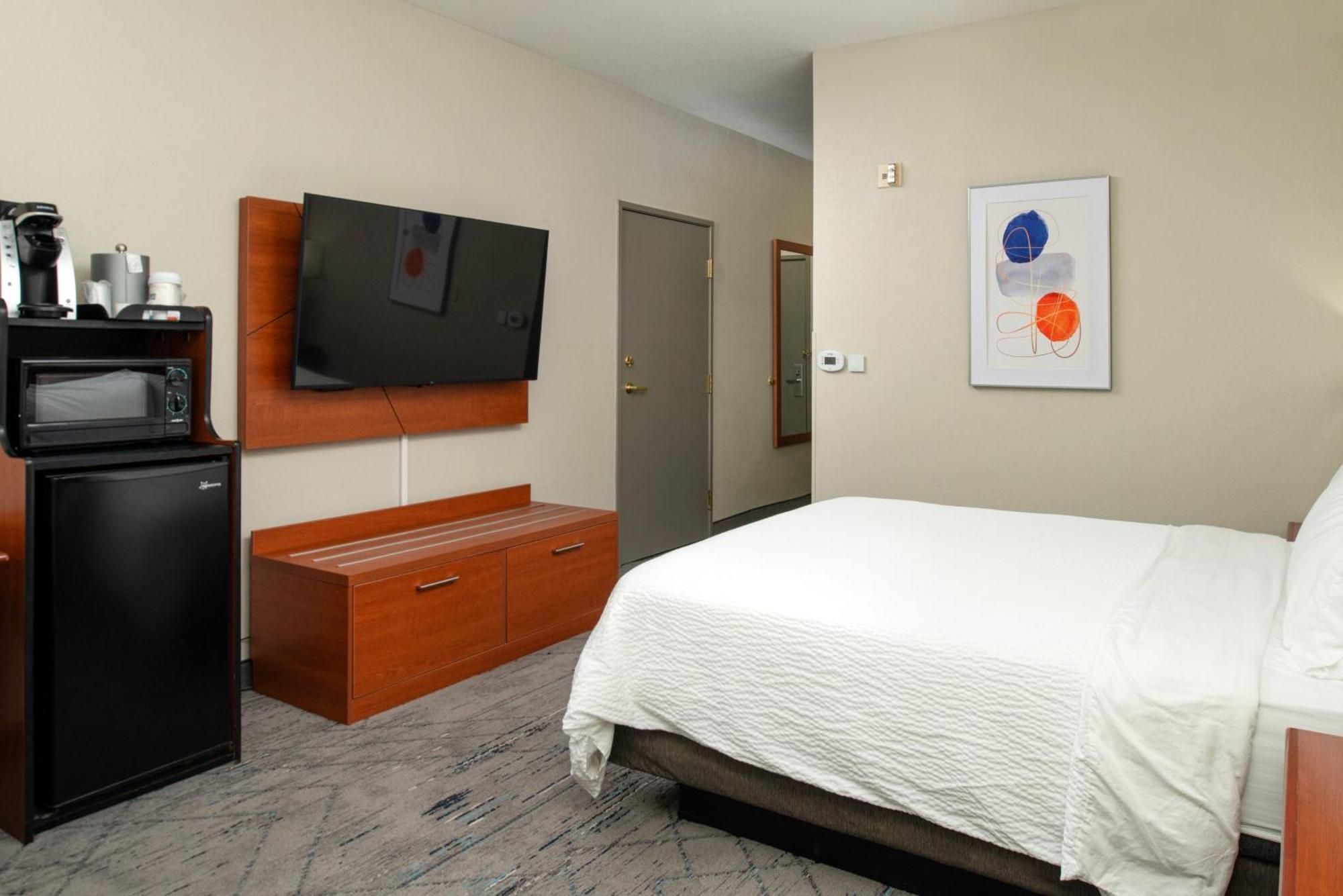 Holiday Inn Express Hotel & Suites Farmington By Ihg Exteriör bild