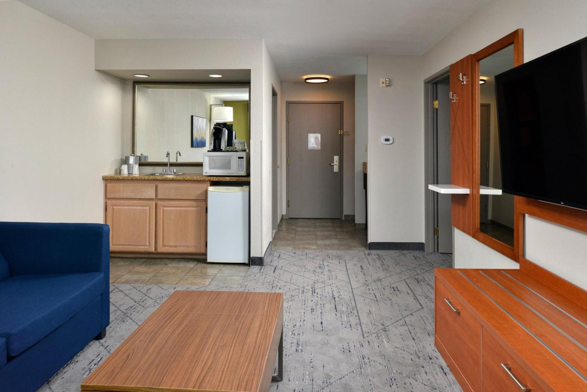 Holiday Inn Express Hotel & Suites Farmington By Ihg Exteriör bild