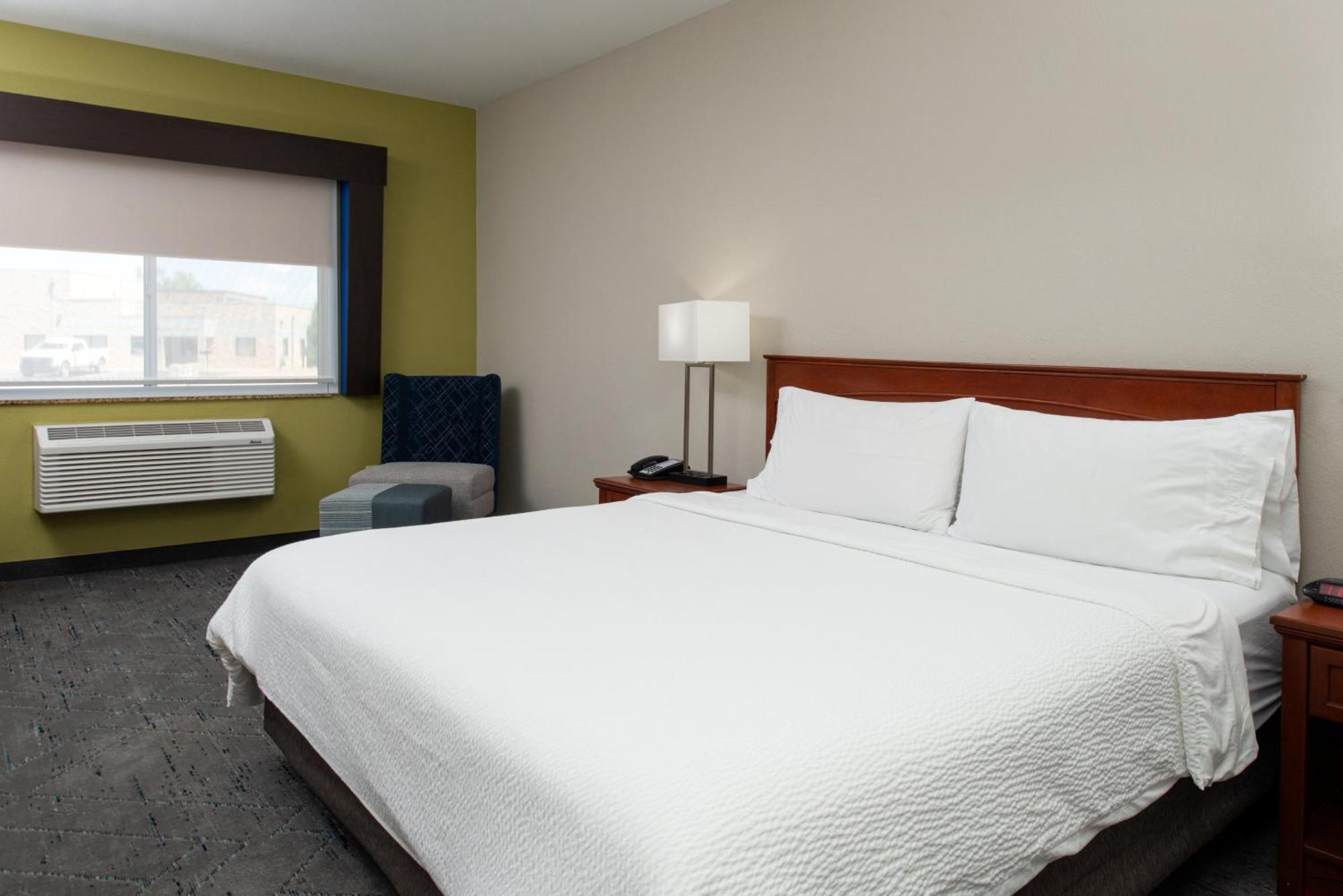 Holiday Inn Express Hotel & Suites Farmington By Ihg Exteriör bild